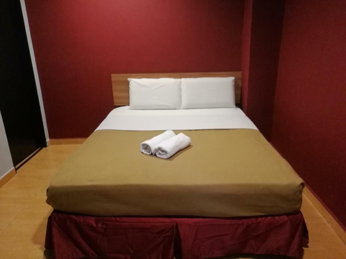 Grandpa Hotel Петалинг Джая Стая снимка