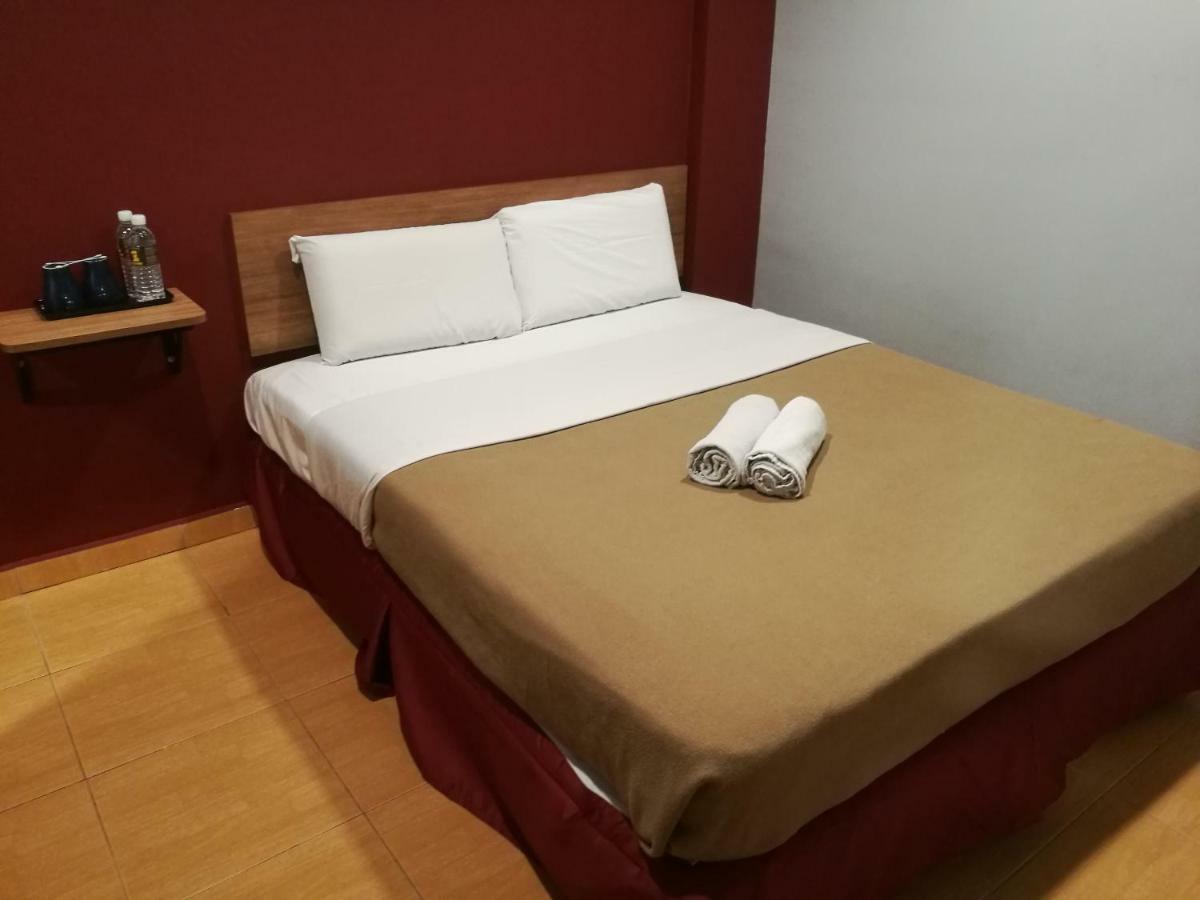 Grandpa Hotel Петалинг Джая Стая снимка